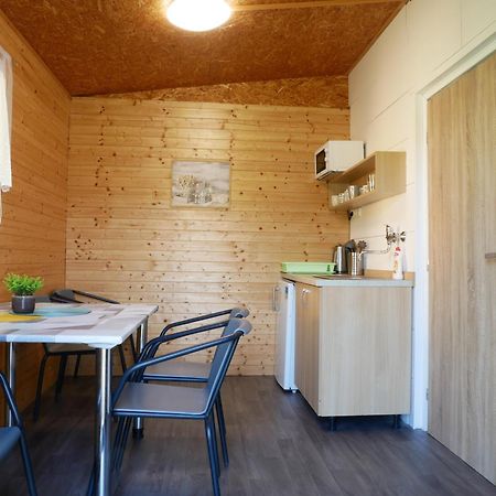 Camping Roznov Rožnov pod Radhoštěm Eksteriør bilde
