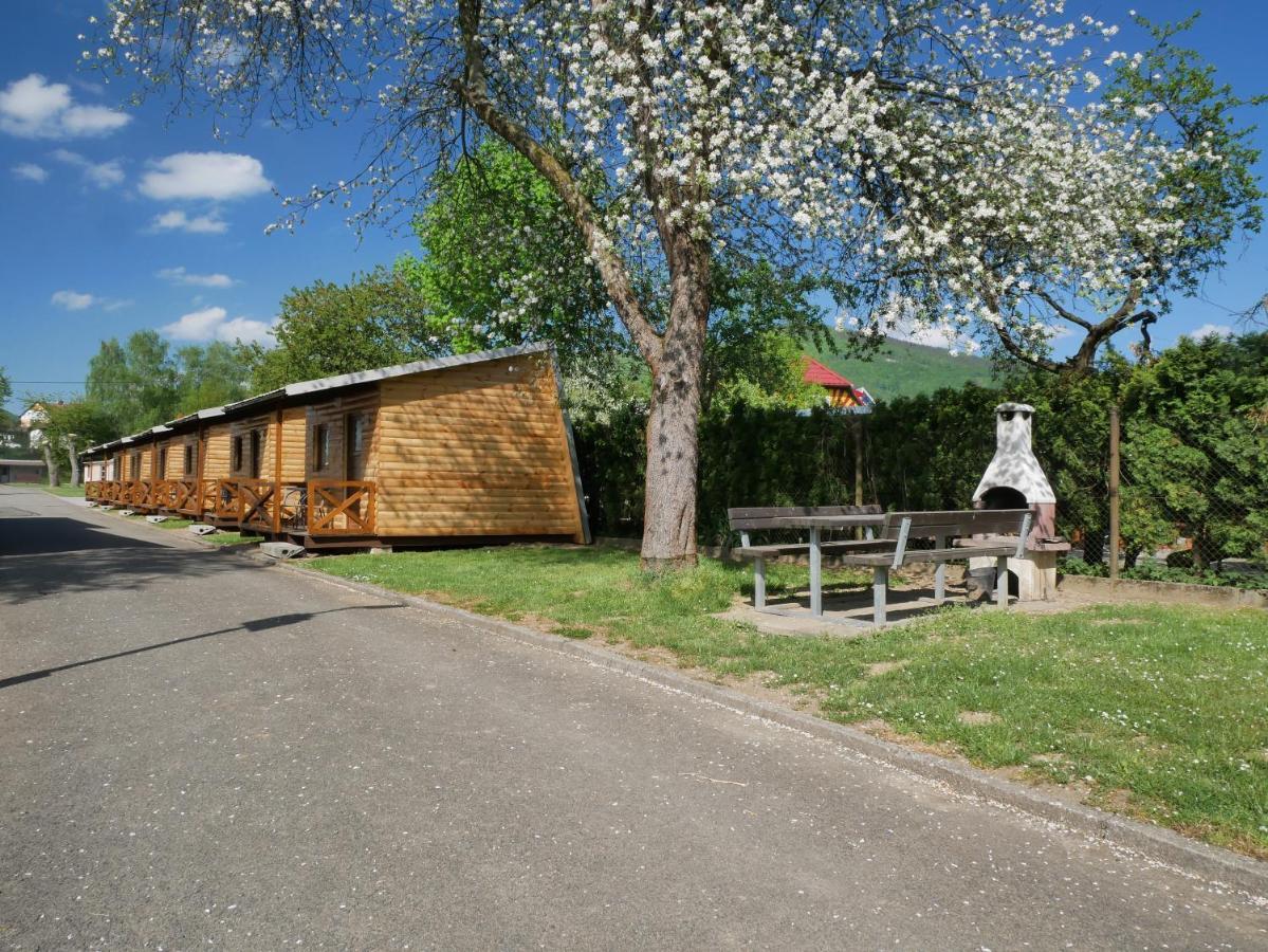 Camping Roznov Rožnov pod Radhoštěm Eksteriør bilde