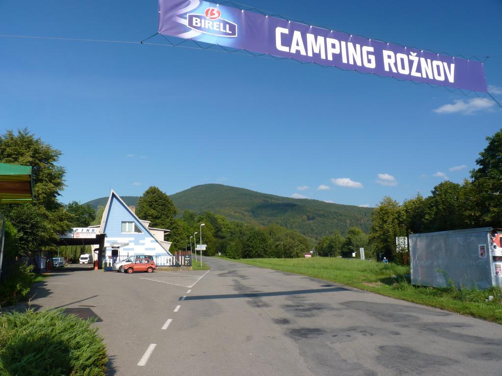 Camping Roznov Hotell Rožnov pod Radhoštěm Eksteriør bilde