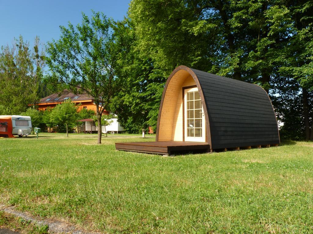 Camping Roznov Rožnov pod Radhoštěm Eksteriør bilde