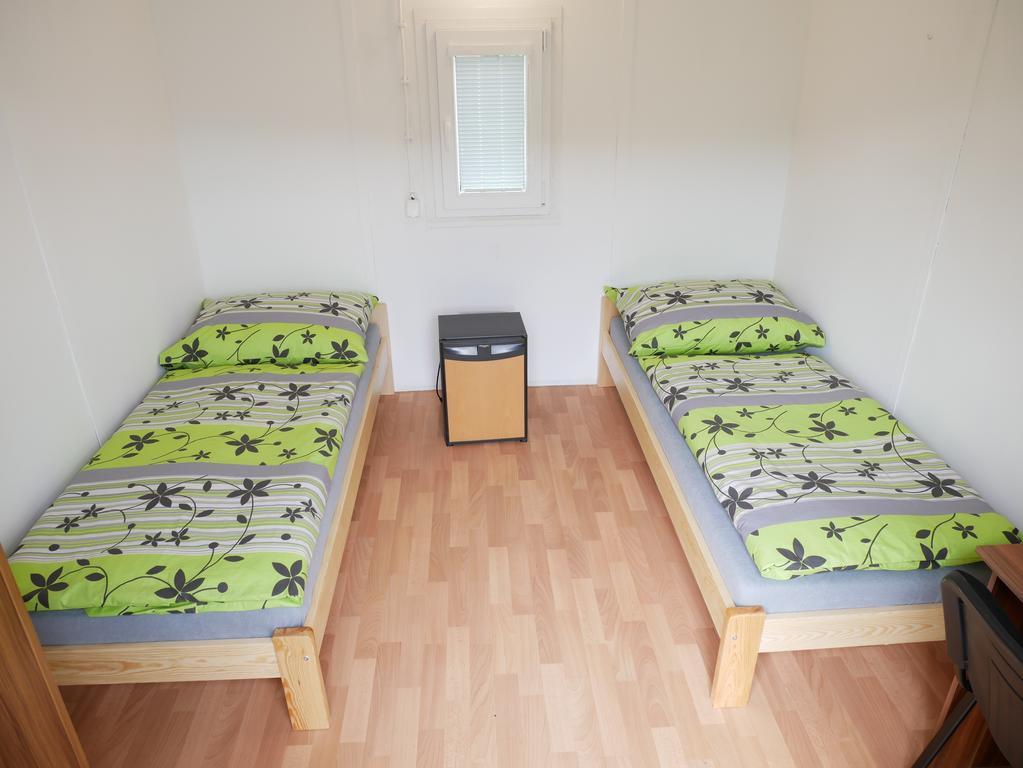 Camping Roznov Rožnov pod Radhoštěm Eksteriør bilde