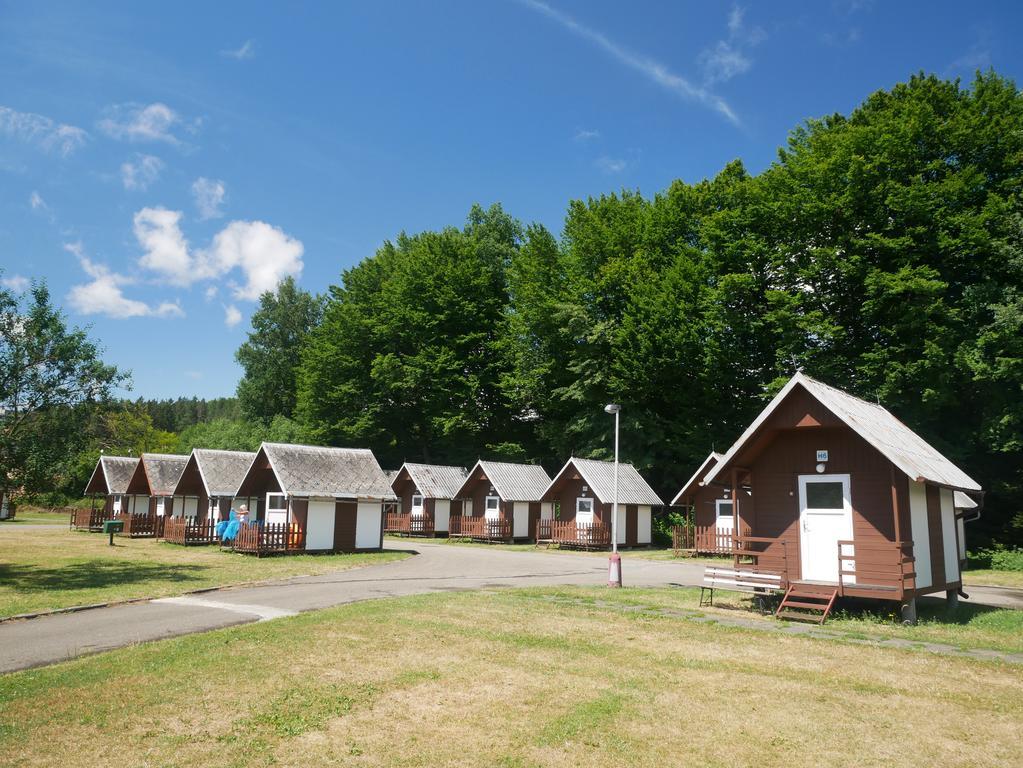 Camping Roznov Hotell Rožnov pod Radhoštěm Eksteriør bilde